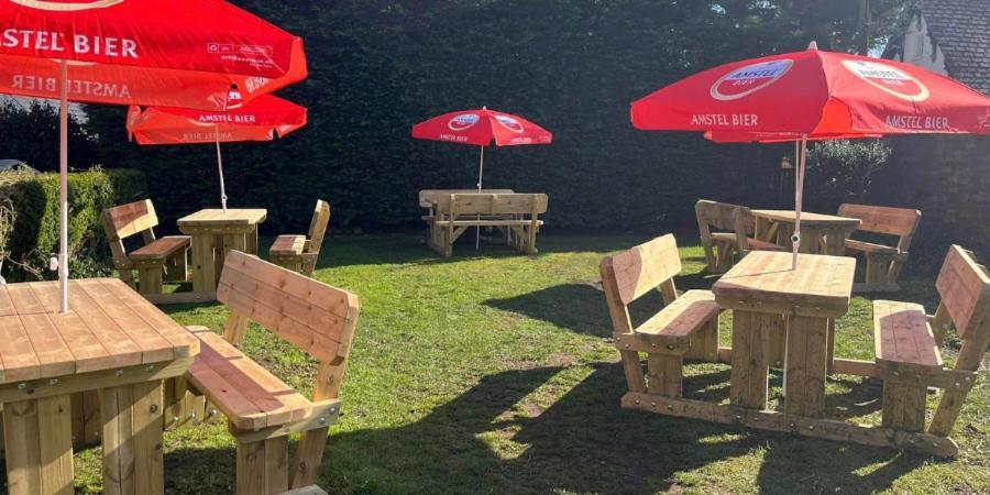 Thorverton Arms Bagian luar foto